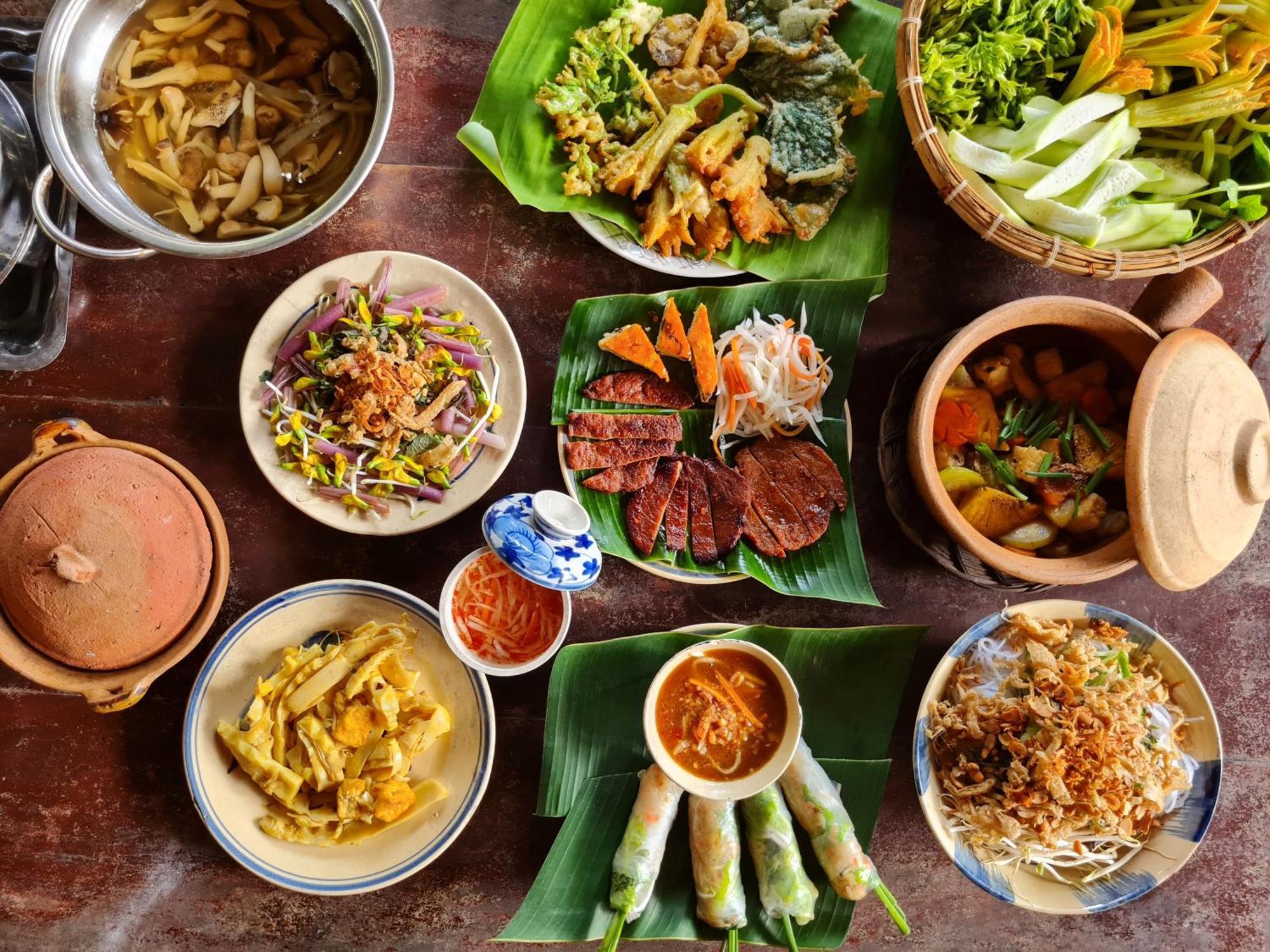 Innerzen Riverside Homestay Ben Tre - Japanese Style Buitenkant foto