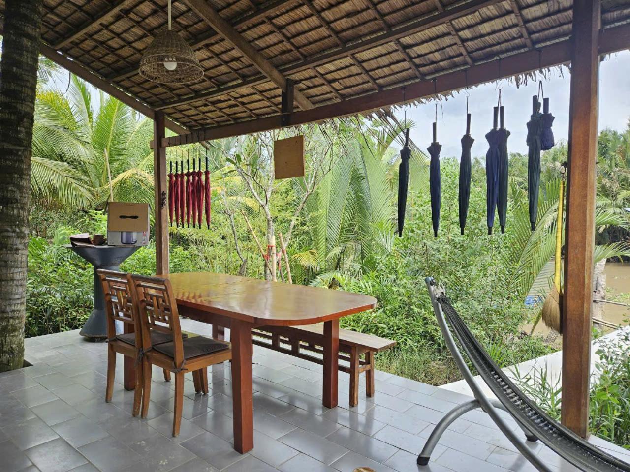 Innerzen Riverside Homestay Ben Tre - Japanese Style Buitenkant foto
