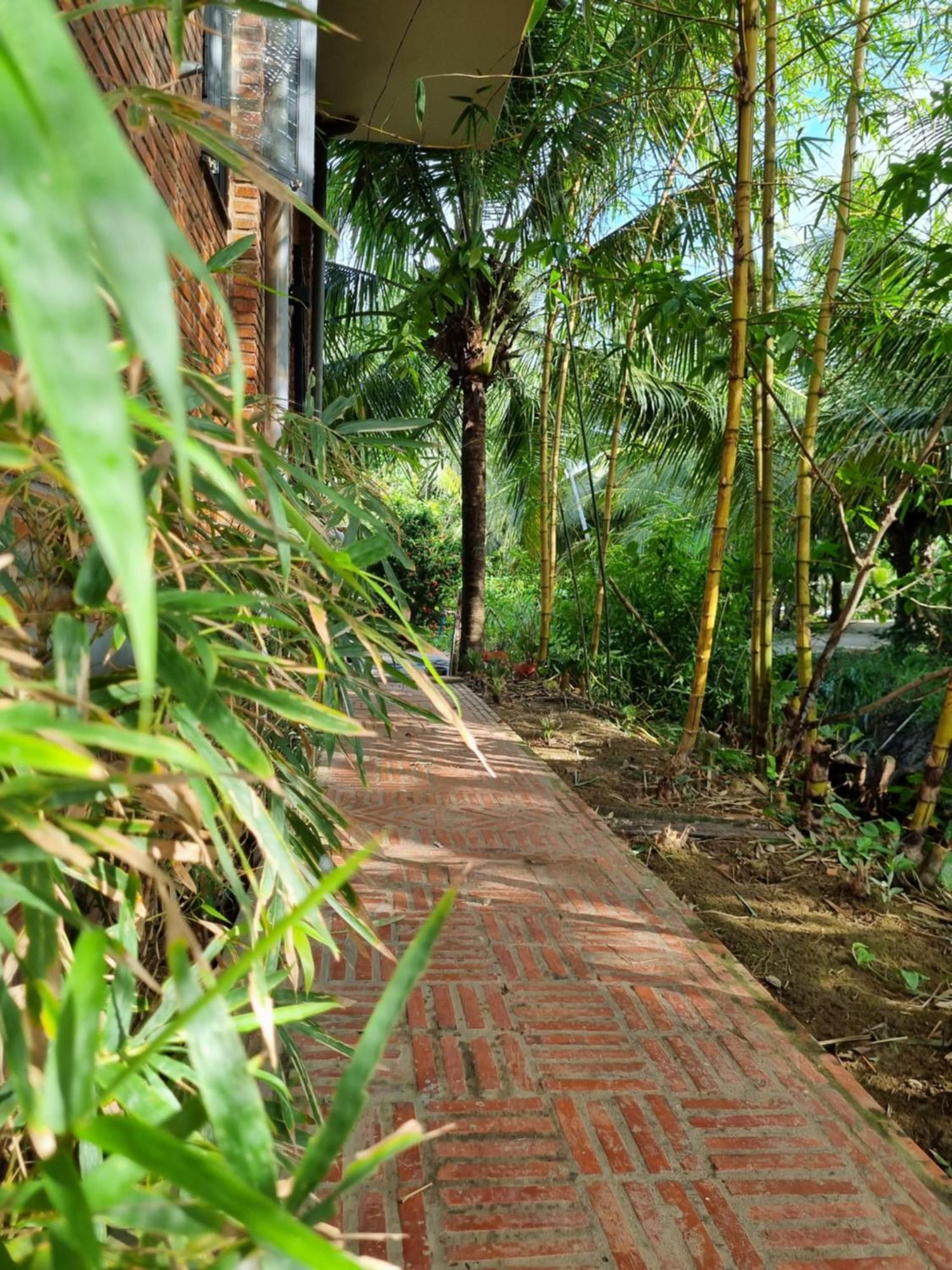 Innerzen Riverside Homestay Ben Tre - Japanese Style Buitenkant foto